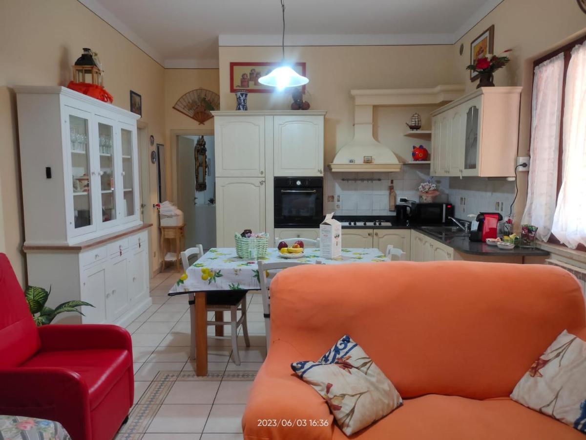 La Casa Di Fiorella Cerreto Guidi Buitenkant foto